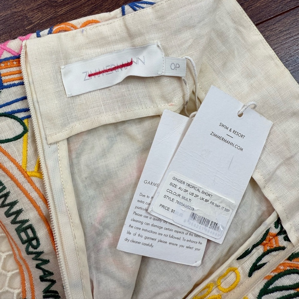 ZIMMERMANN
Ginger Tropical linen shorts - Picture 9 of 9